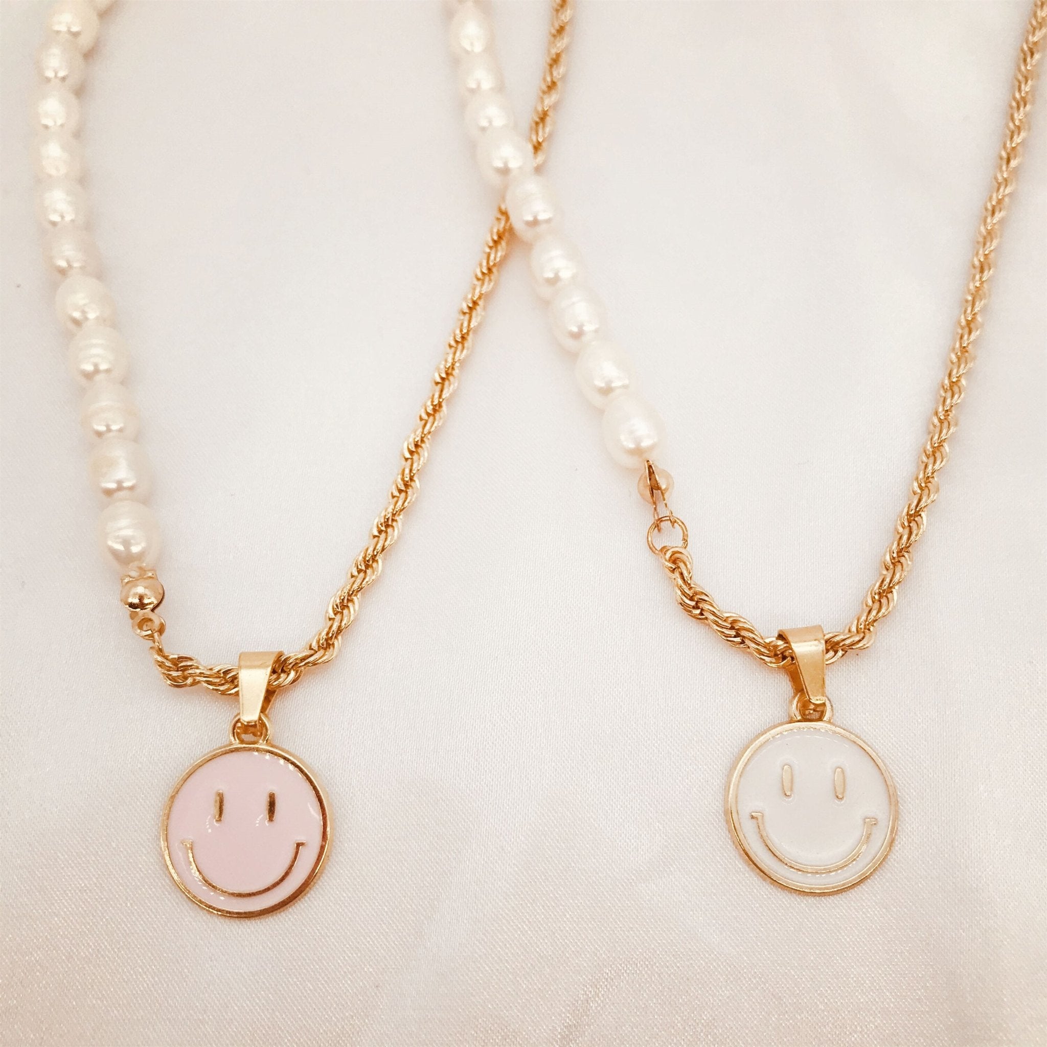 Smiling Face Pendant Necklace Baroque Pearl Necklace - UntamedEgo LLC.